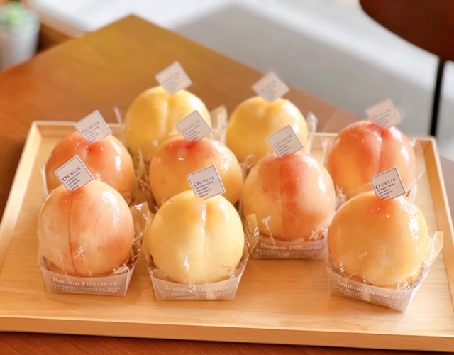 まるごと桃のケーキ(7月５日～７月下旬頃まで)